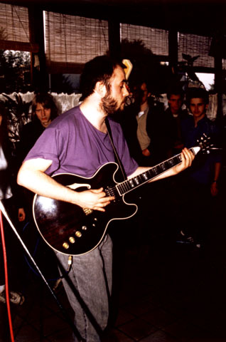 Micha mit Framus, Cafe Malaria, 1987